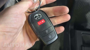 2025 Toyota 4Runner SR5 - miniatura 20