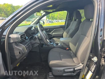 2025 Toyota 4Runner SR5 - miniatura 7