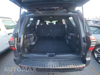 2025 Toyota 4Runner SR5 - miniatura 16
