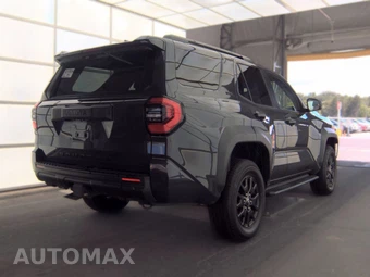 2025 Toyota 4Runner SR5 - miniatura 4