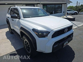 2025 Toyota 4Runner TRD Off-Road - miniatura 4