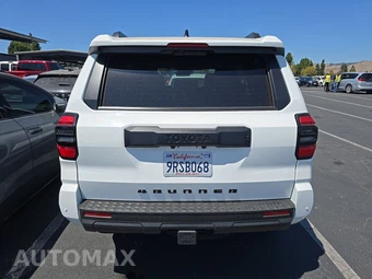 2025 Toyota 4Runner TRD Off-Road Premium - miniatura 5