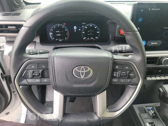 2025 Toyota 4Runner TRD Off-Road Premium - miniatura 16