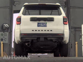2025 Toyota 4Runner TRD Off-Road Premium - miniatura 7