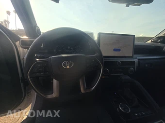2025 Toyota 4Runner TRD Off-Road Premium - miniatura 11