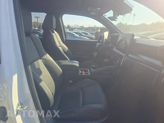 2025 Toyota 4Runner TRD Off-Road Premium - miniatura 8