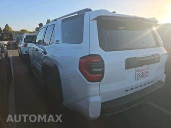 2025 Toyota 4Runner TRD Off-Road Premium - miniatura 6
