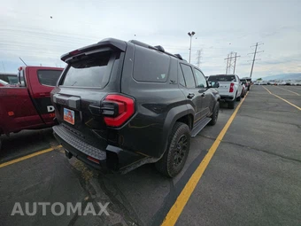 2025 Toyota 4Runner TRD Off-Road Premium - miniatura 4
