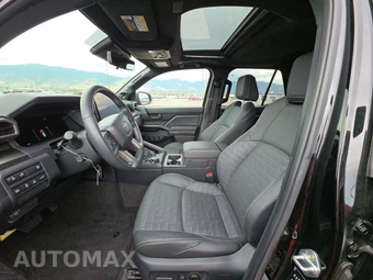 2025 Toyota 4Runner TRD Off-Road Premium - miniatura 7
