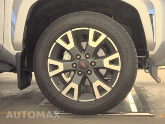 2025 Toyota 4Runner TRD Sport - miniatura 10