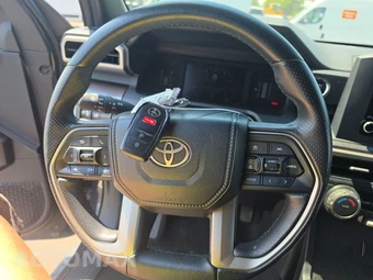 2025 Toyota 4Runner TRD Sport - miniatura 10