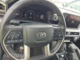 2025 Toyota 4Runner TRD Sport - miniatura 10
