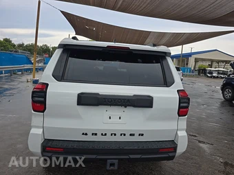 2025 Toyota 4Runner TRD Sport - miniatura 5