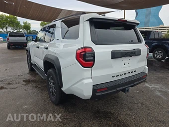 2025 Toyota 4Runner TRD Sport - miniatura 6