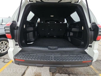 2025 Toyota 4Runner TRD Sport - miniatura 16