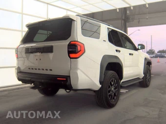 2025 Toyota 4Runner TRD Sport - miniatura 4