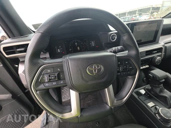 2025 Toyota 4Runner TRD Sport Premium - miniatura 10