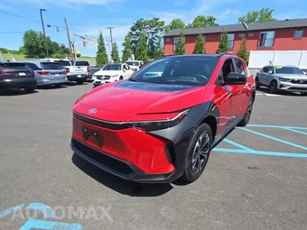 2025 Toyota bZ4X XLE