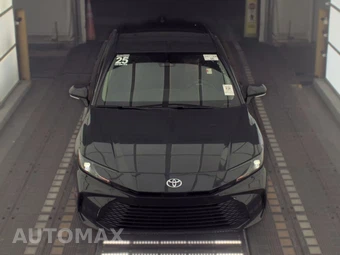 2025 Toyota Camry LE - miniatura 2
