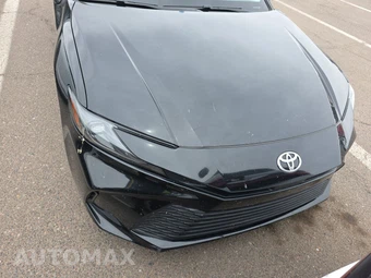 2025 Toyota Camry LE - miniatura 2