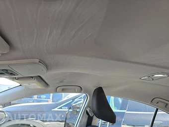 2025 Toyota Camry LE – miniatura 14