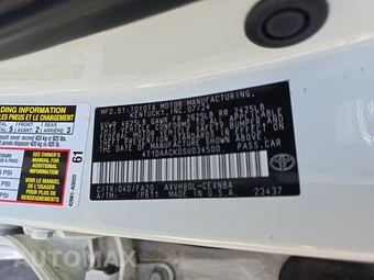 2025 Toyota Camry LE – miniatura 15