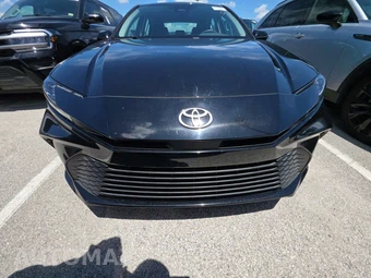 2025 Toyota Camry LE - miniatura 2