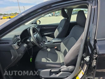 2025 Toyota Camry LE - miniatura 13