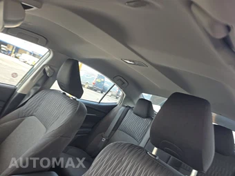 2025 Toyota Camry LE - miniatura 17