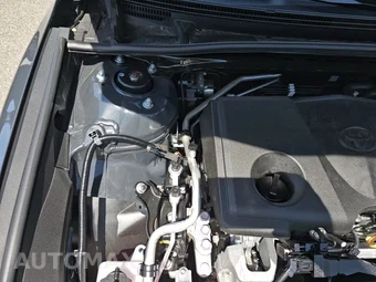 2025 Toyota Camry LE – miniatura 23