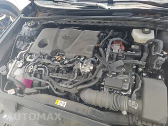 2025 Toyota Camry LE - miniatura 15
