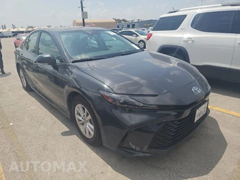 2025 Toyota Camry LE - miniatura 3