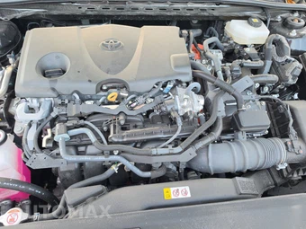 2025 Toyota Camry LE - miniatura 15