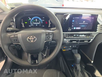 2025 Toyota Camry LE - miniatura 11
