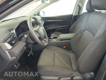 2025 Toyota Camry LE - miniatura 7