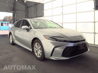 2025 Toyota Camry LE - miniatura 4