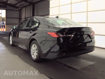 2025 Toyota Camry LE - miniatura 6