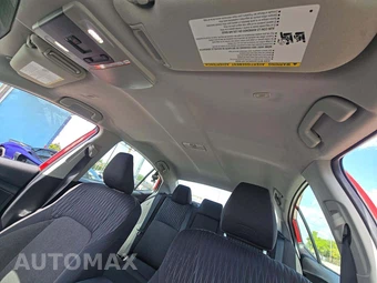 2025 Toyota Camry LE - miniatura 8