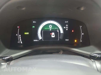 2025 Toyota Camry LE - miniatura 9