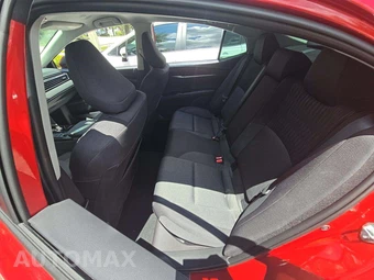 2025 Toyota Camry LE - miniatura 13