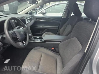 2025 Toyota Camry LE - miniatura 10