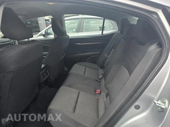 2025 Toyota Camry LE - miniatura 15
