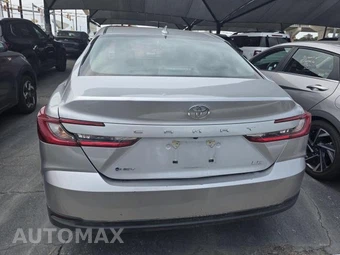 2025 Toyota Camry LE - miniatura 18
