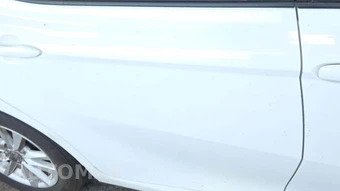 2025 Toyota Camry LE - miniatura 21