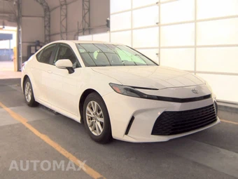 2025 Toyota Camry LE - miniatura 3