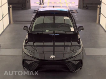 2025 Toyota Camry LE - miniatura 2