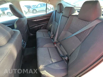 2025 Toyota Camry LE - miniatura 13