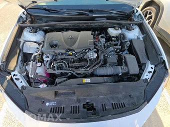 2025 Toyota Camry LE - miniatura 15