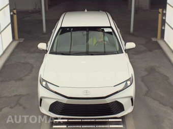 2025 Toyota Camry LE - miniatura 2