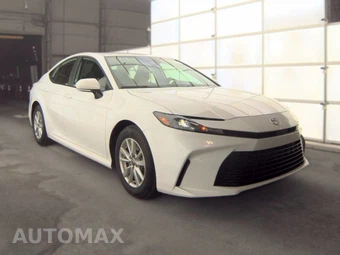 2025 Toyota Camry LE - miniatura 3